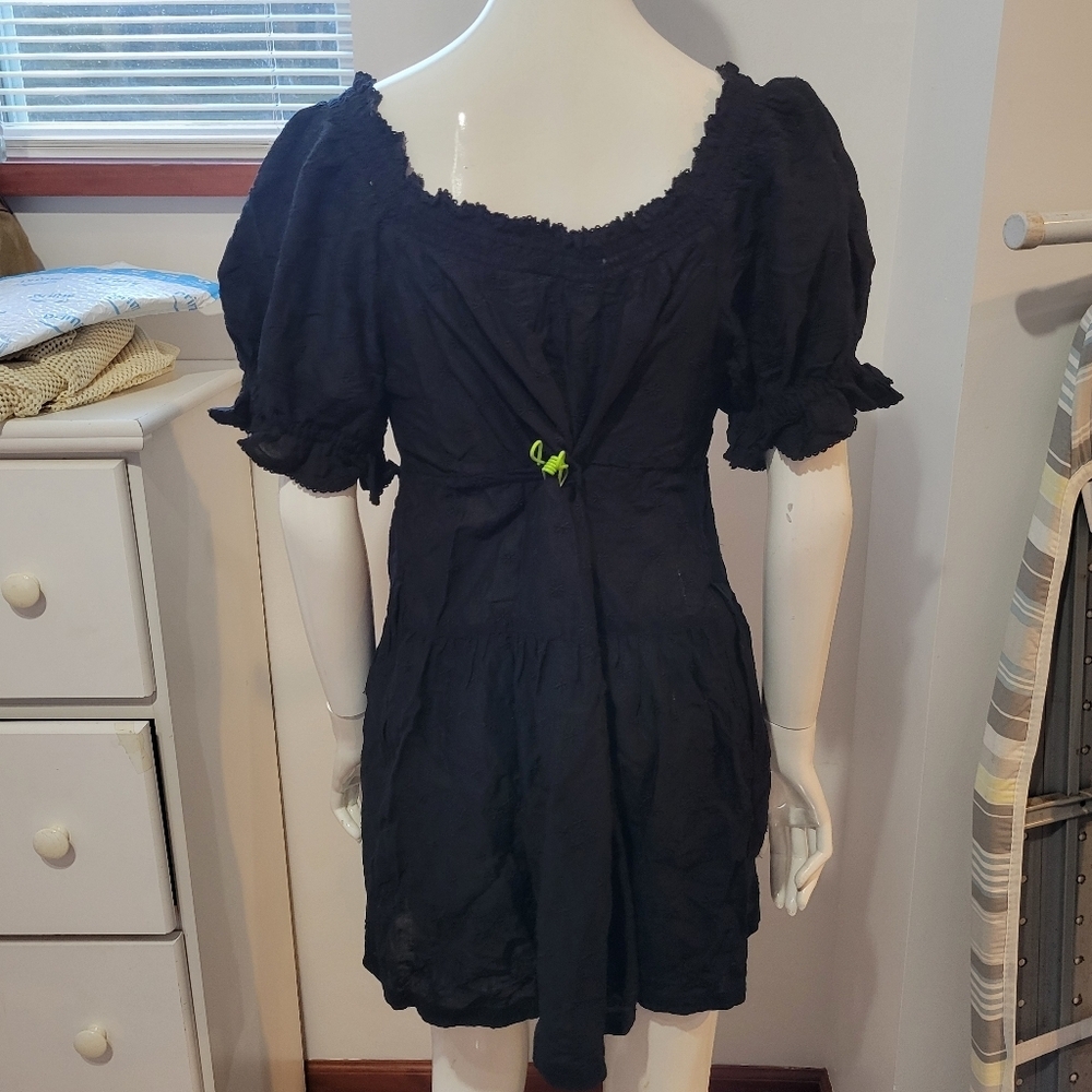 NWT Old Navy Black Floral Square Neck Ruffled Dress | Sz Medium Petite - Picture 3 of 6